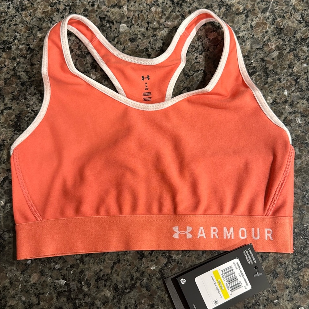 *** NEW W TAGS*** UNDER ARMOUR SPORTS BRA